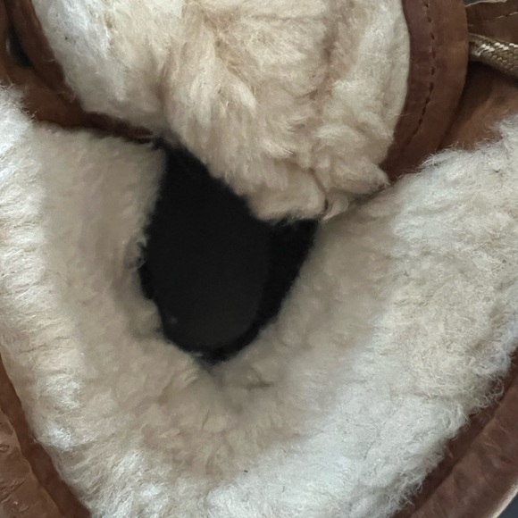 Ugg Boots - Men’s sz 8 - Picture 5 of 8